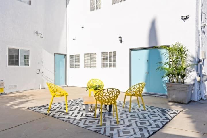 Apartment 3 Bedroom Near Culver City-palms