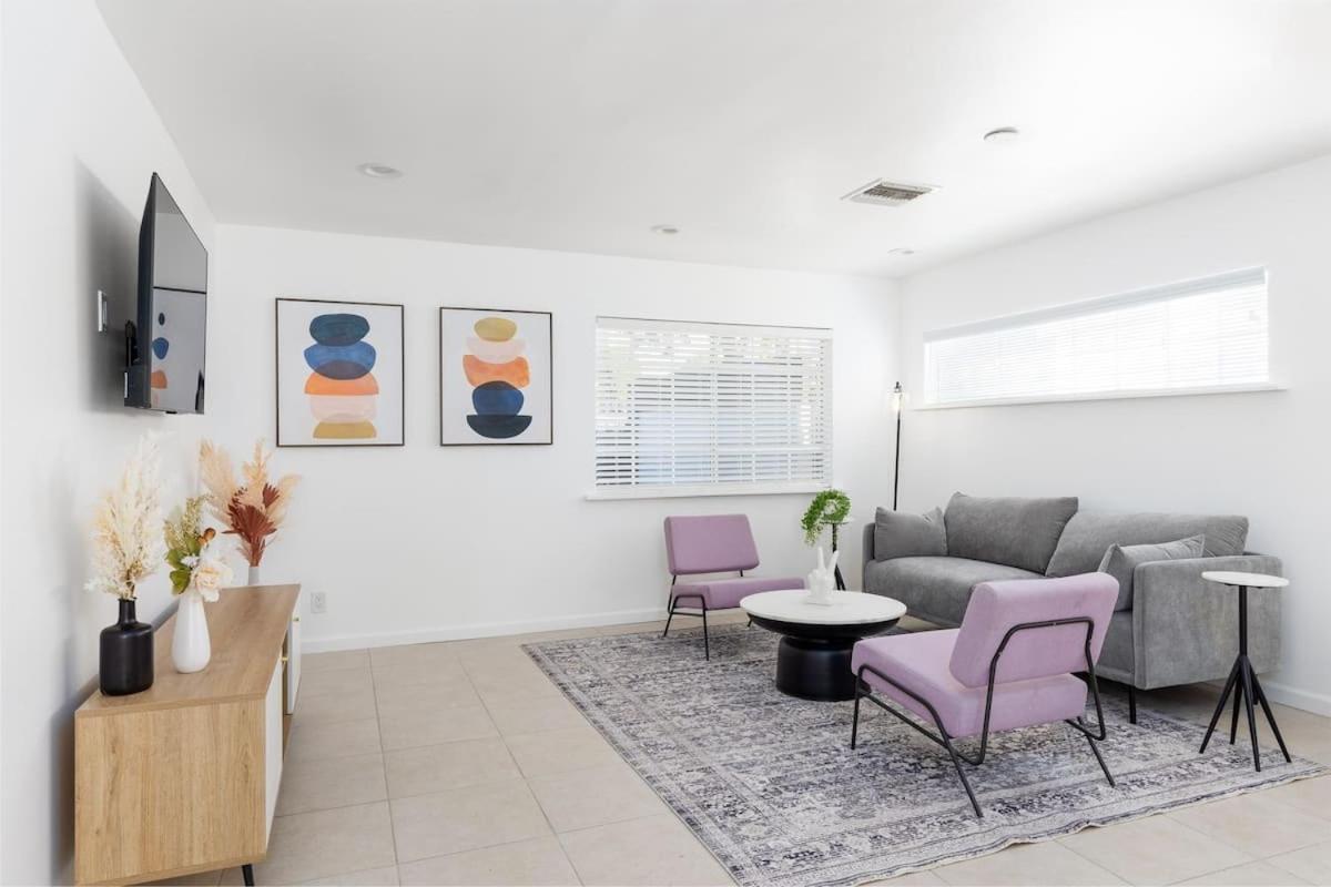 3 Bedroom Near Culver City-palms Apartment