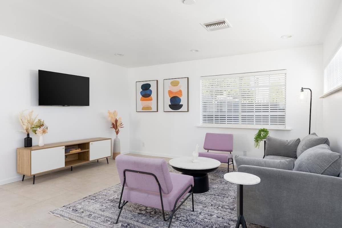 3 Bedroom Near Culver City-palms Apartment Los Angeles
